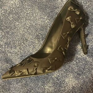 Elegant Black Bow-Embellished Women's Heels